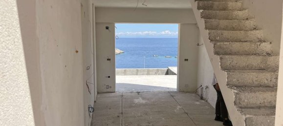 5 bedrooms Property in Zakynthos, Greece No. 8587 11