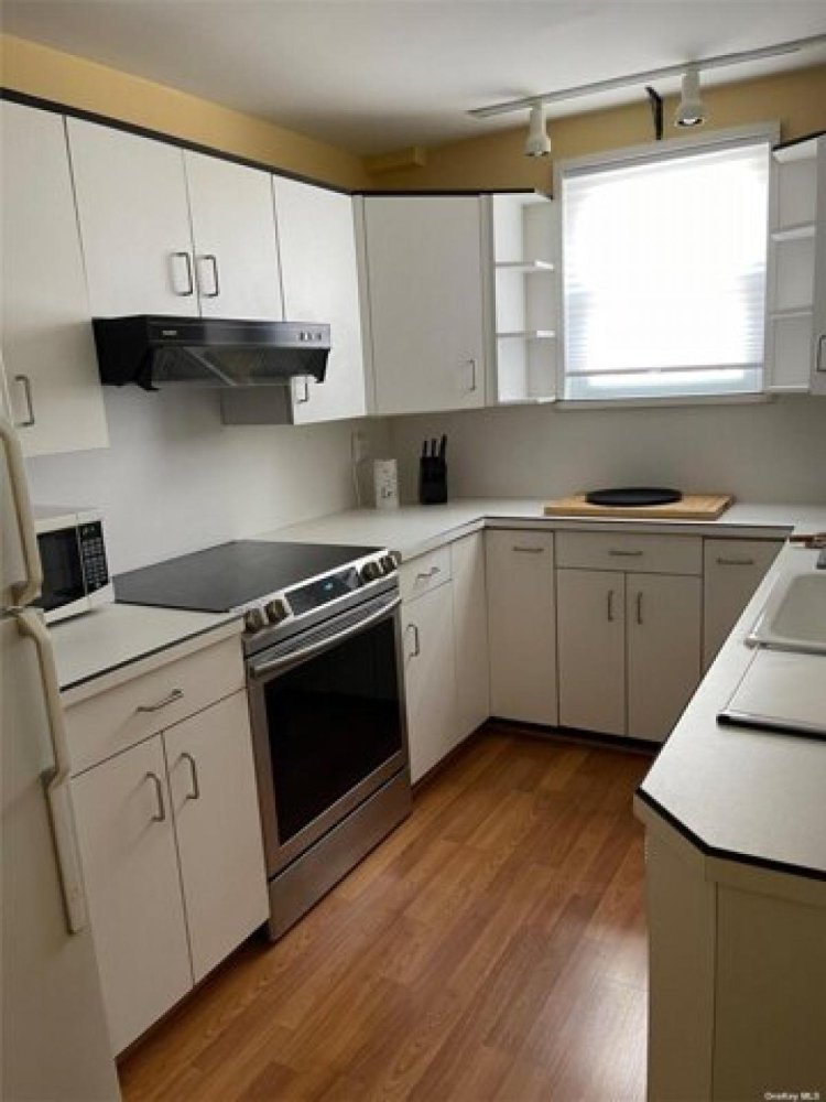 4 bedrooms House in Bayside, USA No. 223993