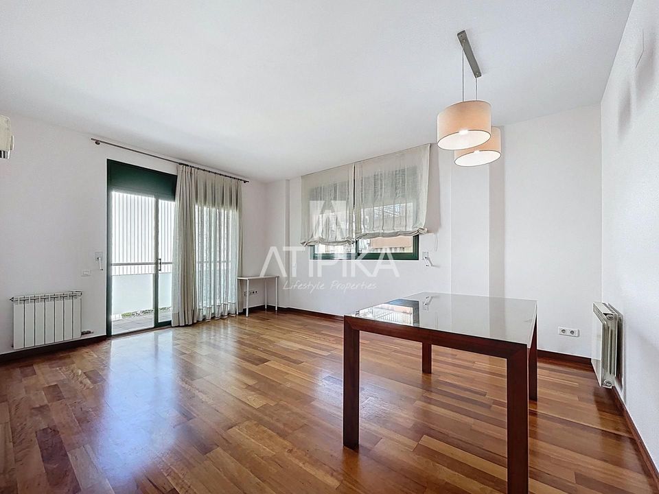 3 Schlafzimmer Wohnung in Gava, Spain, Nr. 188416