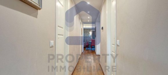 5 rooms Apartment in Florence, Italy No. 83898 3