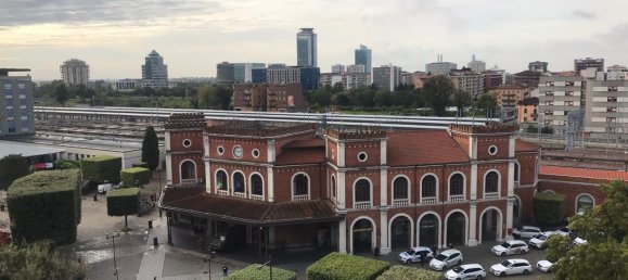 6 bedrooms Penthouse in Brescia, Italy No. 90368 11