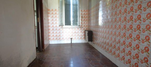 2 bedrooms House in Pegognaga, Italy No. 366518 5