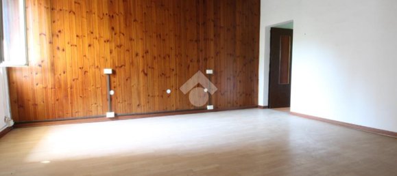 2 bedrooms House in Pegognaga, Italy No. 366518 11