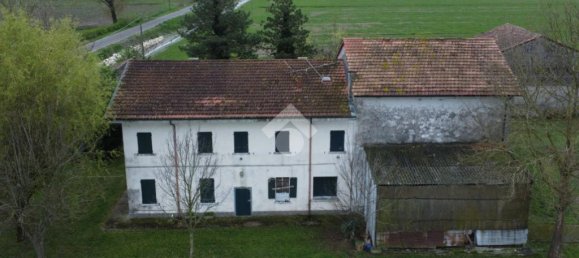 2 Schlafzimmer Haus in Pegognaga, Italy, Nr. 366518 17