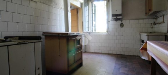 2 bedrooms House in Pegognaga, Italy No. 366518 12