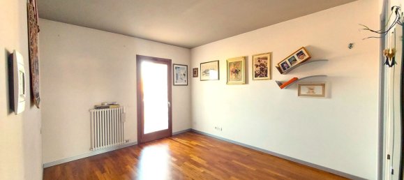 Apartamento de 5 habitaciónes en Treviso, Italy No. 206876 12