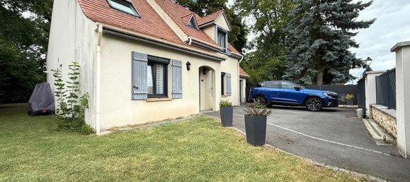 4 bedrooms House in Saint-Remy-les-Chevreuse, France No. 351411 2