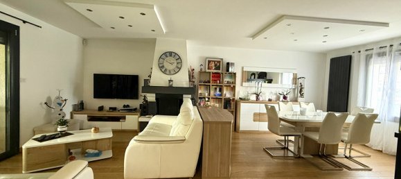 4 bedrooms House in Saint-Remy-les-Chevreuse, France No. 351411 23