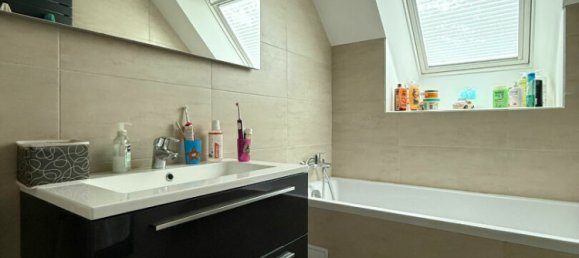 4 bedrooms House in Saint-Remy-les-Chevreuse, France No. 351411 16