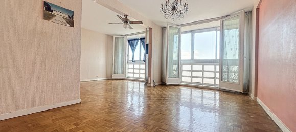 2 Schlafzimmer Wohnung in Saint-Etienne, France, Nr. 324992 4