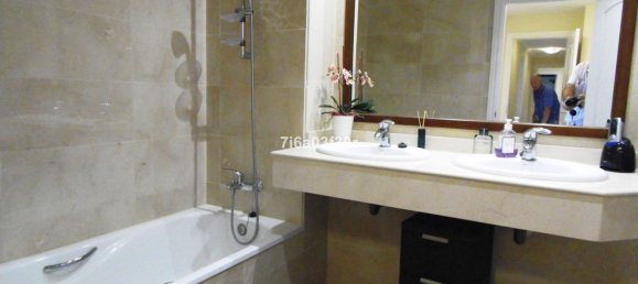 3 bedrooms Penthouse in Marbella, Spain No. 62924 11