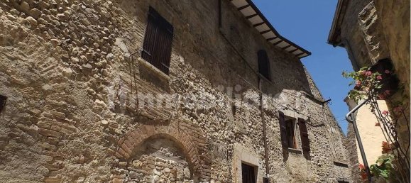 2 غرف نوم قلاع في Castel Ritaldi, Italy رقم 83777 8