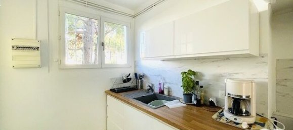 2 bedrooms Apartment in La Seyne-sur-Mer, France No. 319937 4