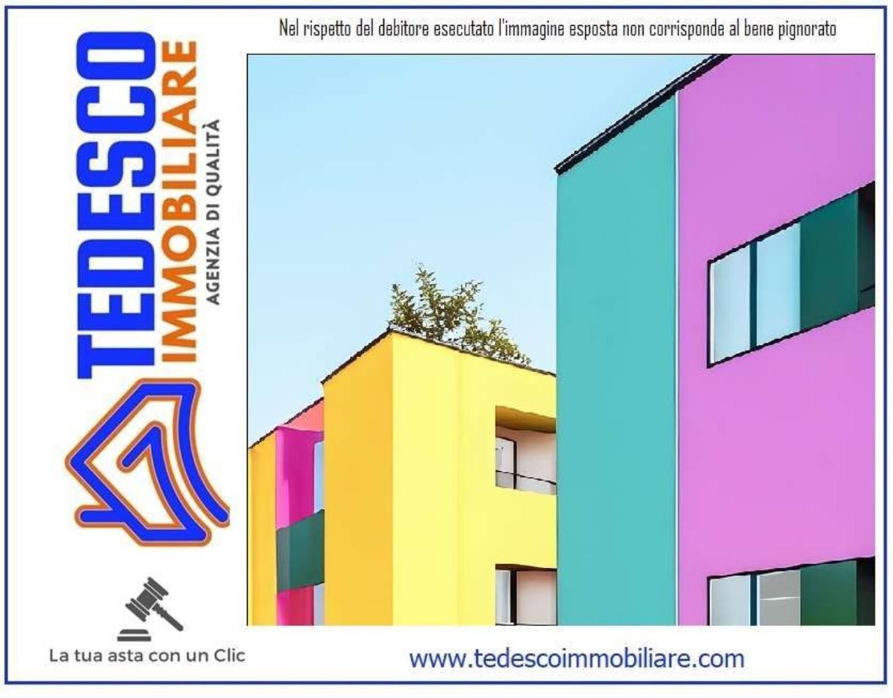 82m² Office in Avellino, Italy No. 226970