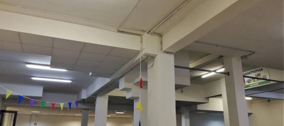 Propriété commerciale à Mentana, Italy 365m² No. 164874 8