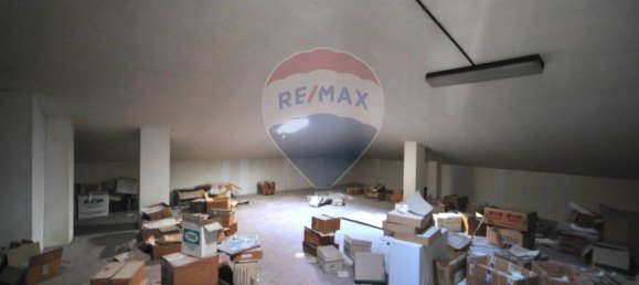 Büro in Finale Emilia, Italy 73m², Nr. 329147 20