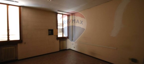 Büro in Finale Emilia, Italy 73m², Nr. 329147 18