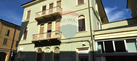 Büro in Finale Emilia, Italy 73m², Nr. 329147 3