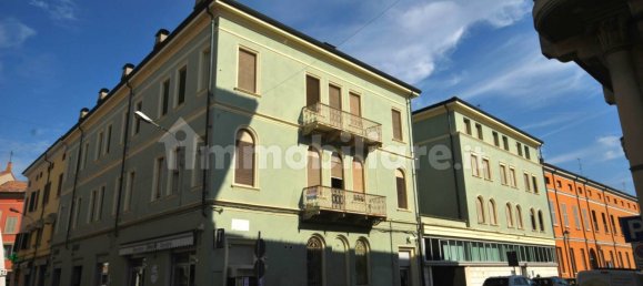 Büro in Finale Emilia, Italy 73m², Nr. 329147 2