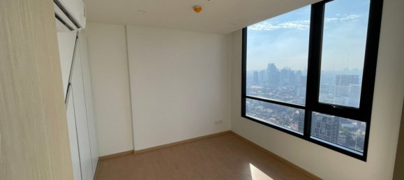 2 bedrooms Duplex in Watthana, Thailand No. 77710 8