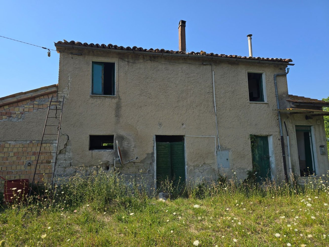 10 bedrooms House in Cingoli, Italy No. 382398