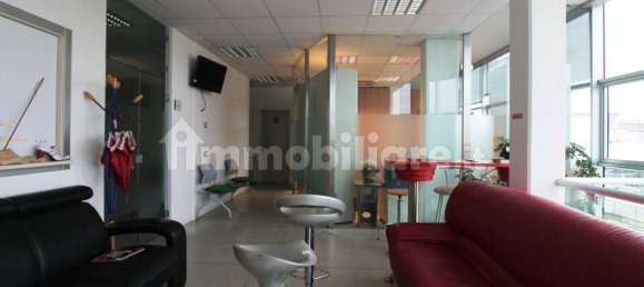 5-salle Entrepôt à Sant'Elpidio a Mare, Italy No. 320602 2