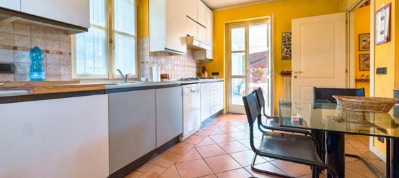 5 Schlafzimmer Haus in Suno, Italy, Nr. 377491 7
