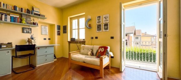 5 Schlafzimmer Haus in Suno, Italy, Nr. 377491 16