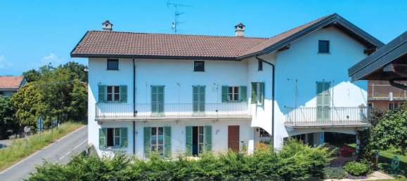 5 Schlafzimmer Haus in Suno, Italy, Nr. 377491 40