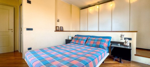 5 Schlafzimmer Haus in Suno, Italy, Nr. 377491 13