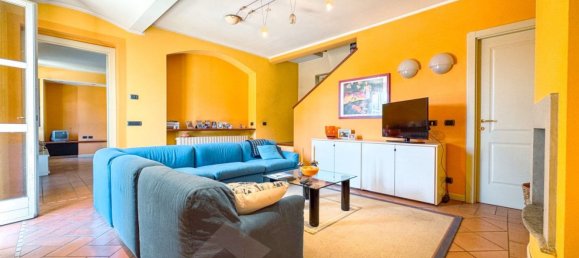 5 Schlafzimmer Haus in Suno, Italy, Nr. 377491 4