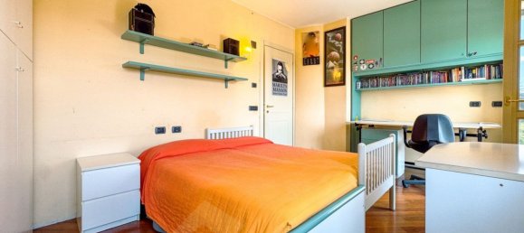 5 Schlafzimmer Haus in Suno, Italy, Nr. 377491 21