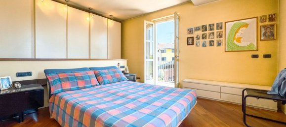 5 Schlafzimmer Haus in Suno, Italy, Nr. 377491 12