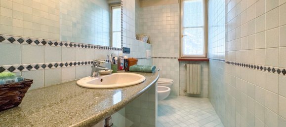 5 Schlafzimmer Haus in Suno, Italy, Nr. 377491 15