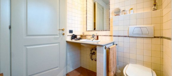 5 Schlafzimmer Haus in Suno, Italy, Nr. 377491 9