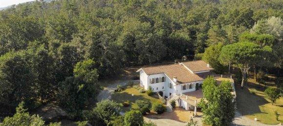 20 rooms Villa in Lucca, Italy No. 287305 5