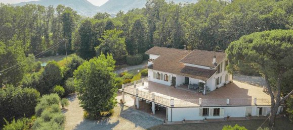 20 rooms Villa in Lucca, Italy No. 287305 13