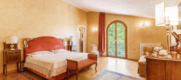 20 rooms Villa in Lucca, Italy No. 287305 28