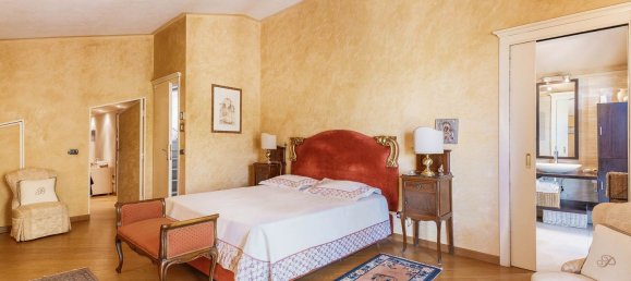 20 rooms Villa in Lucca, Italy No. 287305 29
