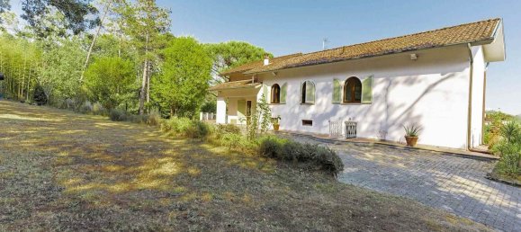 20 rooms Villa in Lucca, Italy No. 287305 24