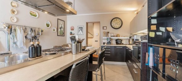 20 rooms Villa in Lucca, Italy No. 287305 45