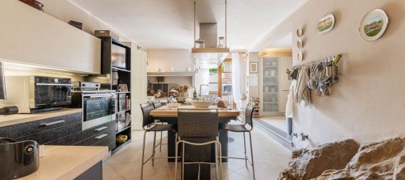 20 rooms Villa in Lucca, Italy No. 287305 46