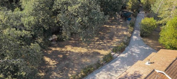 20 rooms Villa in Lucca, Italy No. 287305 3