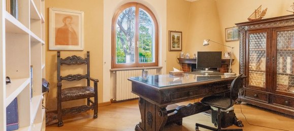 20 rooms Villa in Lucca, Italy No. 287305 34