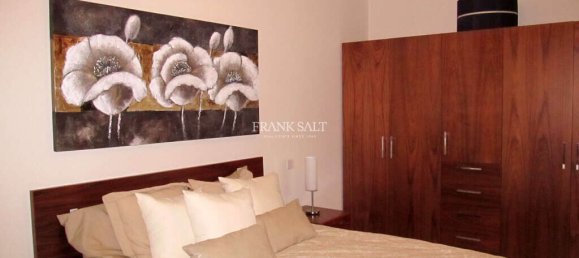 Квартира с 3 спальнями в Сан-Пауль-иль-Бахар, Мальта № 10734 10