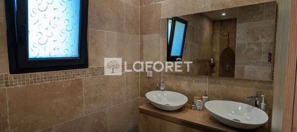 Villa de 4 dormitorios en Occitanie, France No. 307662 12