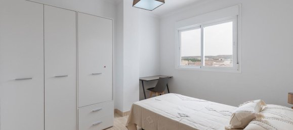 2 bedrooms Apartment in Granada, Spain No. 150730 20