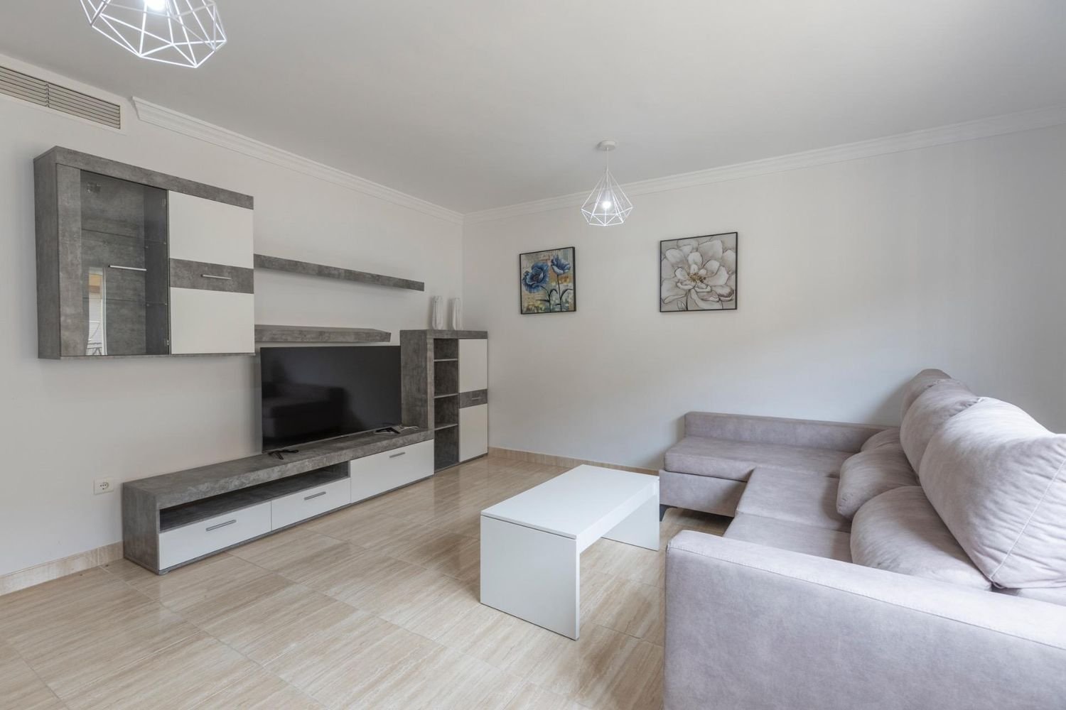 2 bedrooms Apartment in Granada, Spain No. 150730