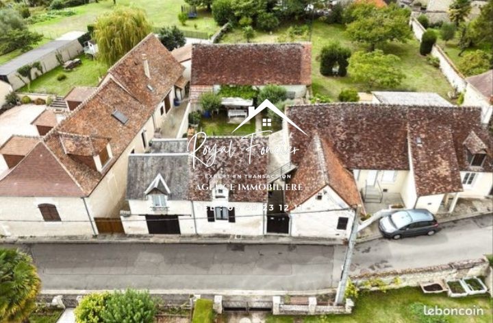 3 bedrooms Villa in Yzeures-sur-Creuse, France No. 81209