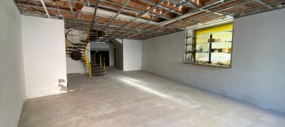 Bureau à Castel Ivano, Italy 311m² No. 285613 3